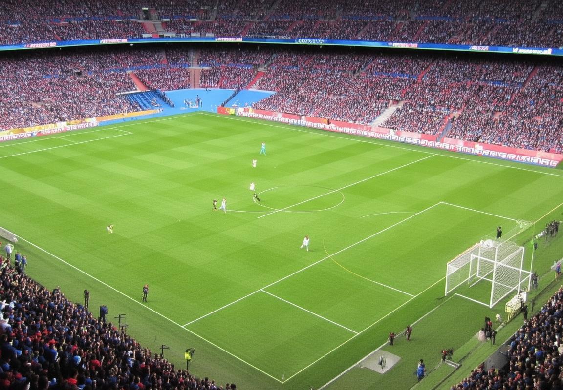 2016年巴塞罗那VS曼城：传奇对决与战术精神对决